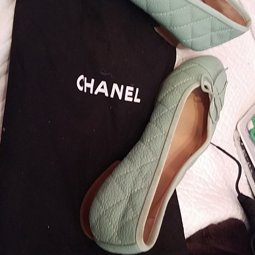 Chanel mint green flats
